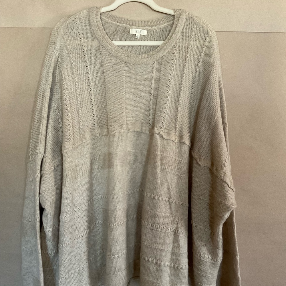 Easel Cozy Gray Knit Sweater. Light weight. Wool blend. Size 1X